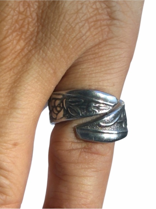 Hand Crafted Jewelry - Floral Roses Artisan Ring - Upcycled Silverware - Japan National Stainless Sz 7